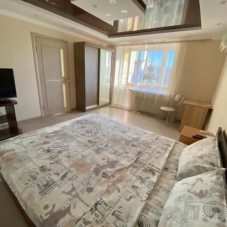 Apartment On Khreshchatyk 200 Center แชร์กาซี ภายนอก รูปภาพ